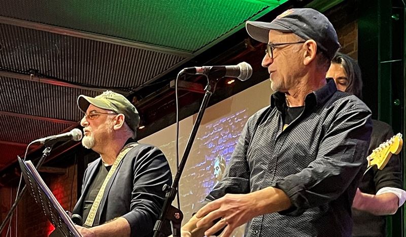 We Two vervangt GingerBlackGinger