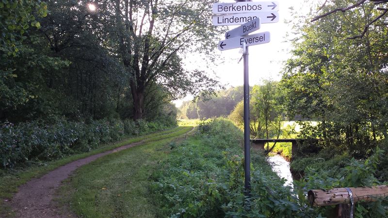 Wegwijzers naar dorpen opnieuw verdwenen