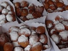 Win 50 porties smoutebollen in Winkelcentrum Cité