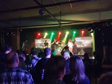 Zaterdag ERF 2022 met 2 stevige coverbands