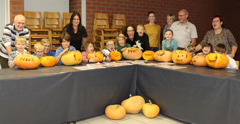 Zo maak je van pompoenen Halloween-wezens