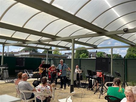 Zomerterras aan De Zandloper gaat niet door