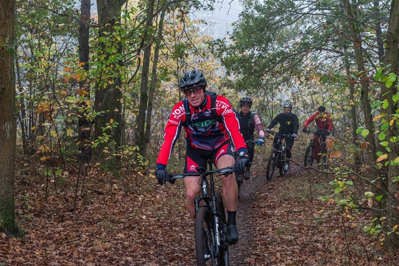 Zondag mountainbike- en graveltocht aan De Veen
