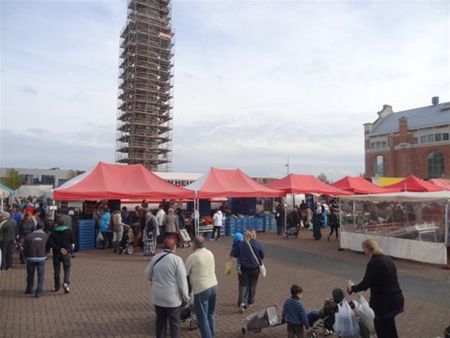 Zware boetes en overtredingen door marktkramers