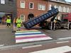 werken-aan-regenboogzebrapad