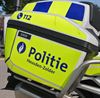 politie-rijdt-bromfietser-klem-nabij-college