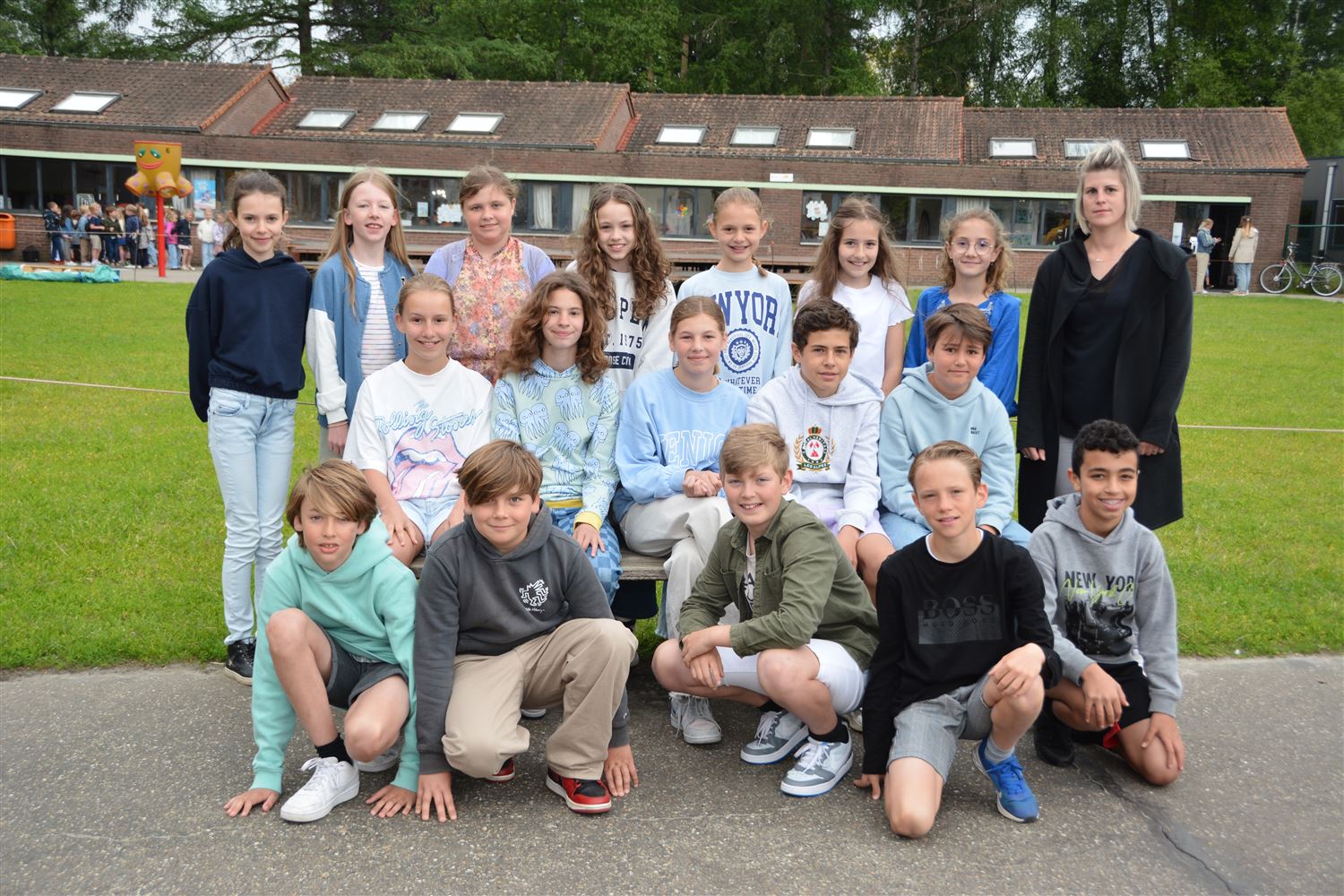 Afscheid van de lagere school 22-23 (2) - Internetgazet Heusden-Zolder