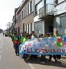 De Luchtballon op pad voor en met  water