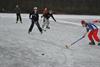 Gretige ijshockeyspelers aan de slag