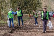 Ook de buurt van Meylandt ligt vol zwerfvuil