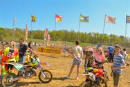 Brancardiershof vormt mooi decor voor motorcross