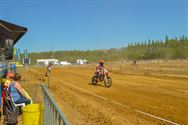 Brancardiershof vormt mooi decor voor motorcross