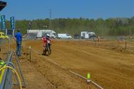 Brancardiershof vormt mooi decor voor motorcross