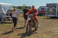 Brancardiershof vormt mooi decor voor motorcross