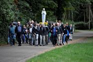 Kaarskensprocessie grotendeels van regen gespaard