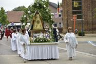 Processie en viering in mooi decor