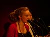 Along Comes Mary maakt indruk