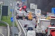 Auto over de kop op E 314