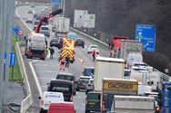 Auto over de kop op E 314