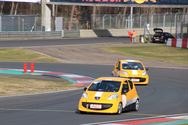 Veel deelnemers aan de trackday