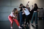 Dansvoorstelling zonder publiek in première