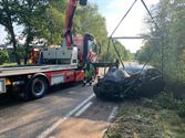 Auto maakt zware crash in de Westlaan