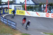 Renners verkennen volop de BMX-track