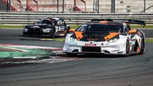 Polle Geusens wint eerste race Supercar