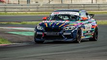 Polle Geusens wint eerste race Supercar
