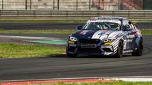 Polle Geusens wint eerste race Supercar