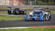 Polle Geusens wint eerste race Supercar