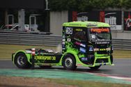 Al een stevige opwarming van de racetrucks