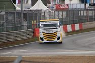 Al een stevige opwarming van de racetrucks