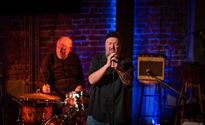 One Time Blues Band had geen two times nodig