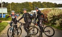 Veel mountainbikers aan De Veen