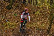 Veel mountainbikers aan De Veen