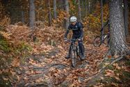 Veel mountainbikers aan De Veen