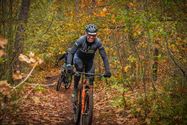 Veel mountainbikers aan De Veen