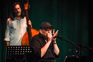 Fabrizio Poggi brengt zijn eigen bluesverhaal