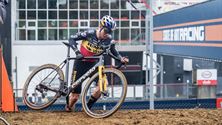 Beresterke Wout Van Aert zegeviert