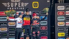Beresterke Wout Van Aert zegeviert