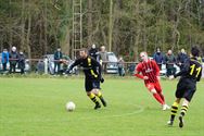 Topper in bedrijfsvoetbal eindigt op 0-0