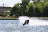 Adembenemende races op het Albertkanaal