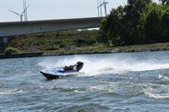 Adembenemende races op het Albertkanaal