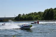 Adembenemende races op het Albertkanaal
