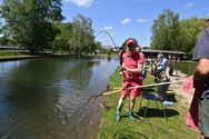 Jongeren gingen vissen met Berckenboschbewoners