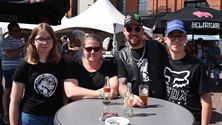 be-Mine Blues naar climax na trage start