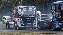 Regen maakt truckraces nog moeilijker