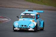 Kevers en Triumph's veroveren het circuit