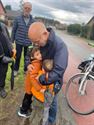 Kleuters en grootouders op wandel in Toverfluit